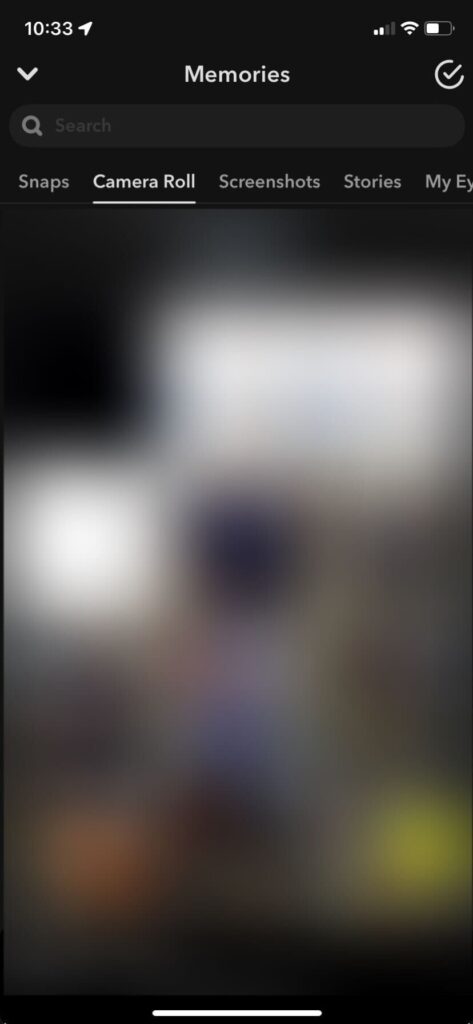 スナップチャット カメラロール セクション。